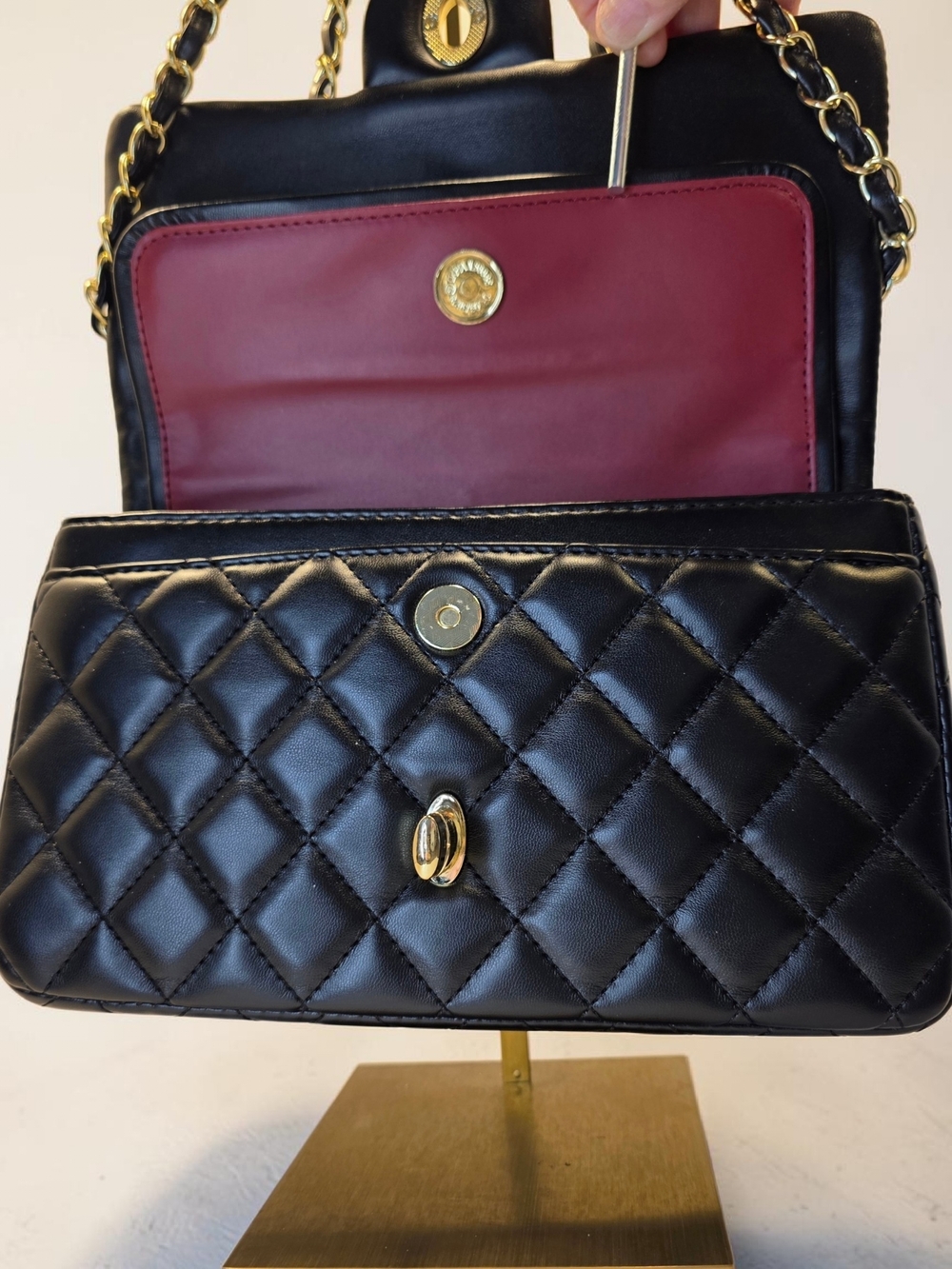 SALE!! 8MBlack Quilted Chain-Handle Shoulder Bag - Luxury Designer Style NWT - Picture 7 of 11
